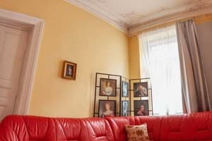 2 комнатная, возле Дворца Потоцких 1