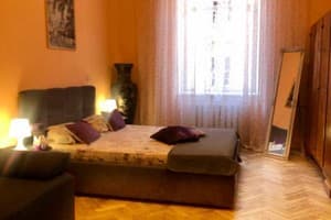 2 комнатная, возле Дворца Потоцких 4