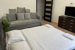 Avangard Liberty Avenue Apart 16