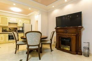 Avangard on Kostiushka St 20 Apart 5