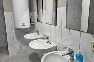 Біля Замку 12