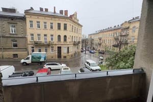 Мини-отель Біля Замку. Семейный трехместный  1