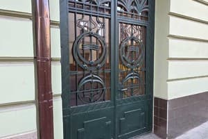 DeMar Apart Central 3