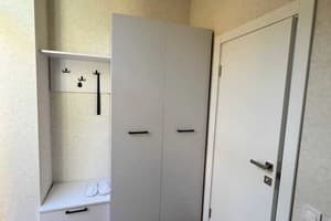 DeMar Apart Central 15