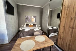 DeMar Apart Central 27