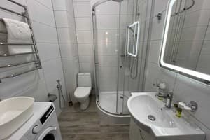 DeMar Apart Central 30