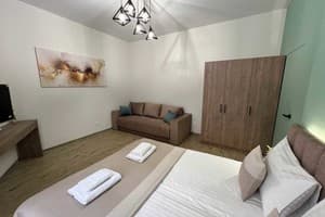 DeMar Apart Franka 2