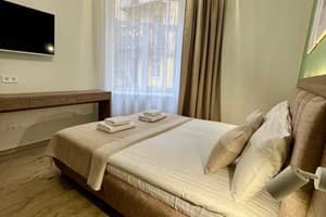 DeMar Apart Franka 10