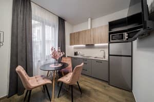 DeMar Apart Lilac 25