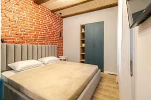 Квартира DeMar Apart SkloArt Львов. Апартаменты трехместный SlkoArt 2