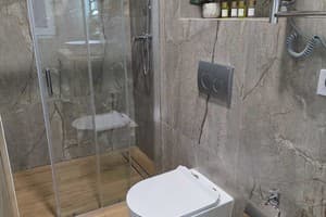 DeMar Apart Vakarchuka 11