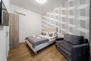 DeMarApart Chehova 2