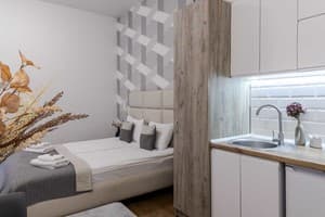 DeMarApart Chehova 22