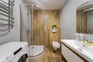 DeMarApart Vahonna 17