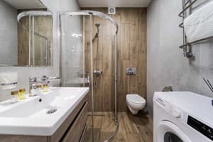 DeMarApart Violet 18