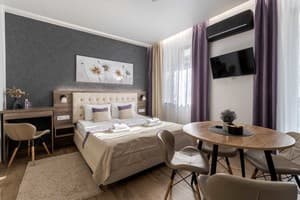 DeMarApart Violet 15