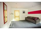 Friends hostel 19