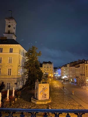 In Town 3