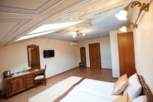 Мини-отель Inn Lviv. Комфорт двухместный  4