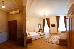 Мини-отель Inn Lviv. Полулюкс двухместный  12