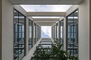 LEV Lifestyle Hotel - Maestro 26