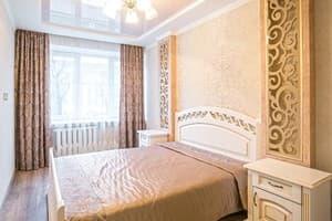 Lviv4U пр. Свободы 6/8 4