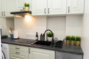 MYR Apartment Valova 3