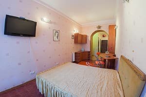 Oberig, Кониского 5/1 2