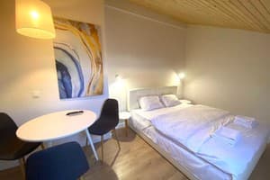 Oberig Леси Украинки, 19/15 4