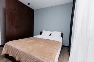 Oberig, Под Голоском 15б/92-1 8