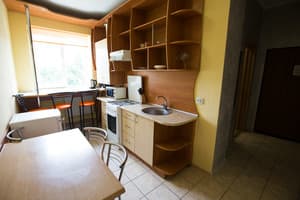 Квартира Oberig, Проспект Свободи, 22/17. Апартаменты трехместный  5