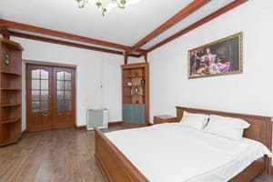 Oberig, Проспект Свободи, 7 28