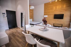 Oberig на ул. Проспект Чорновола 16 є, новострой 47