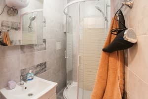 Oberig, ул. Дорошенка, 12 2