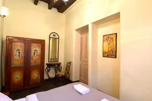 Oberig возле Галицкого рынка, ул. Валова 21/16а 3