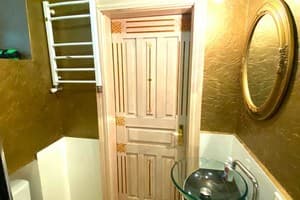 Oberig возле Галицкого рынка, ул. Валова 21/16а 5