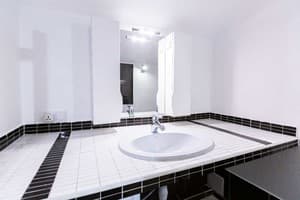 Oberig возле Краковского, ул. Таманська 9/1 10