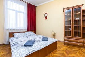 Oberig возле рынка Добробут, на ул.Пильникарская 10 12