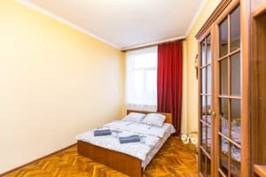 Oberig возле рынка Добробут, на ул.Пильникарская 10 13