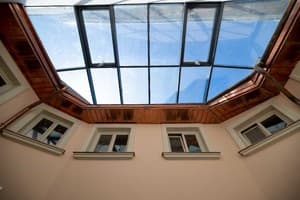 Oysters&Bubbles Gastro Hotel. Rynok square 10