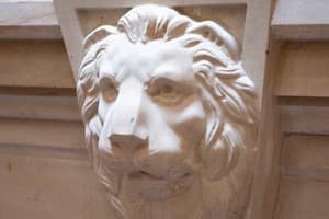 Oysters&Bubbles Gastro Hotel. Rynok square 20