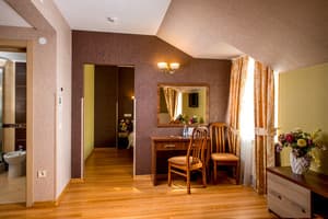 Писанка Hotel & SPA 33