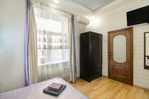 Хостел Premium Hostel. Стандарт двухместный Кімната №5 1