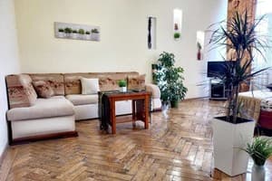 Ratusha Apartments 11