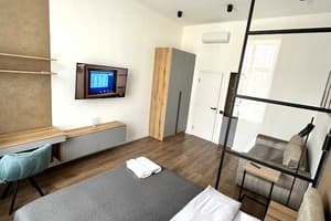 Romantic Apartments, Святого Теодора, 11 12