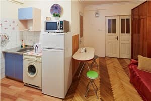 Квартира Слип на ул. Братьев Рогатинцев, 15. Апартаменты 4-местный Апартаменты 3