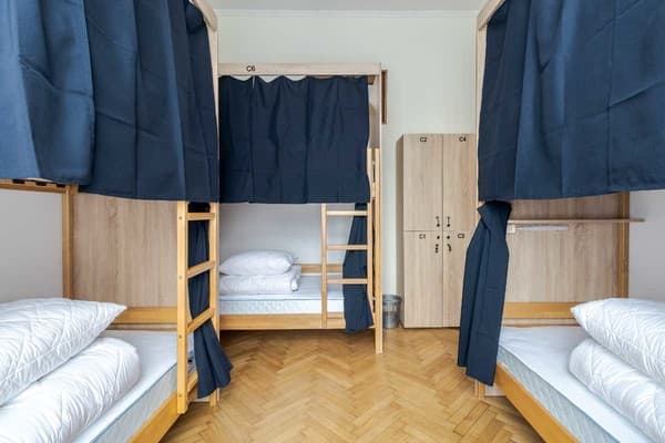 Soborniy Hostel 15