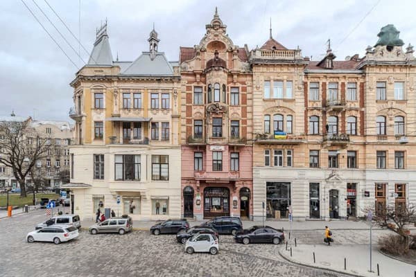 Soborniy Hostel 27
