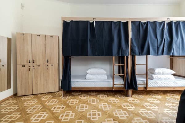 Soborniy Hostel 18