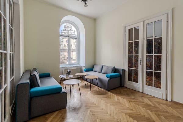 Soborniy Hostel 19